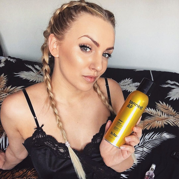 tanned AF® bronzing mist b.tan